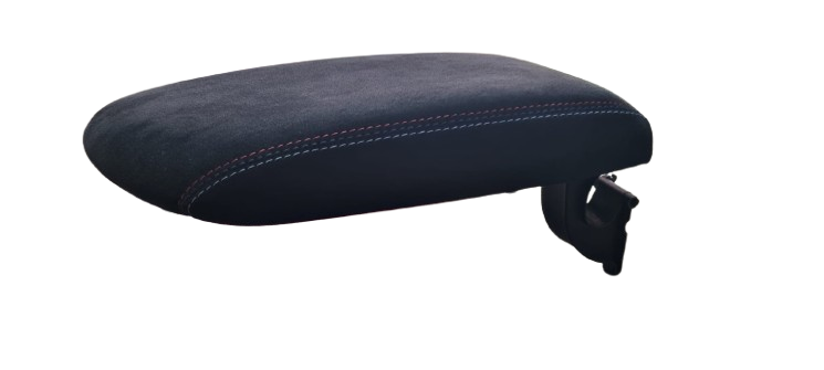 Apoyabrazo tapizado realizado a F2X y M2 F87