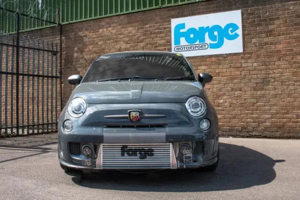 Intercooler de montaje frontal – Fiat 500 Abarth T-Jet (Forge)