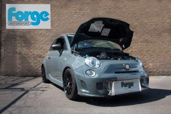 Intercooler de montaje frontal – Fiat 500 Abarth T-Jet (Forge)