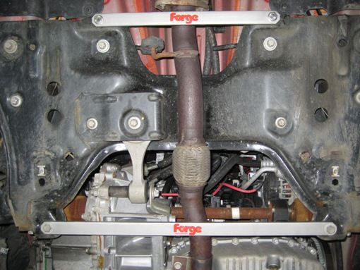 Refuerzos subchasis – Mito/Grande Punto (Forge)