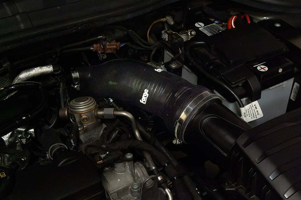 Turbo inlet con adaptador – VAG 1.0 TSI 2022- (Forge)