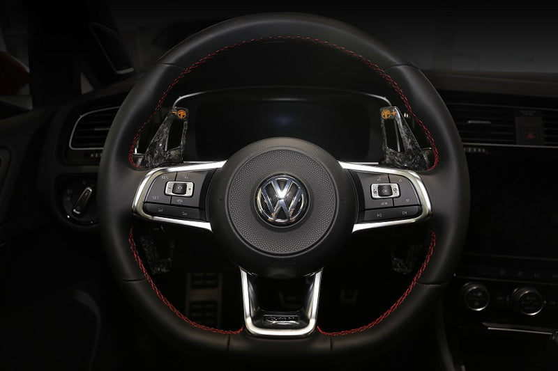 Volkswagen Golf Mk7 GTI Levas de cambio de volante de carbono forjado - Armaspeed